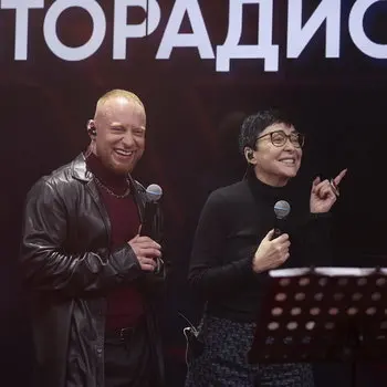 Лолита и Леша Свик «так хотели» и спели на «Авторадио»