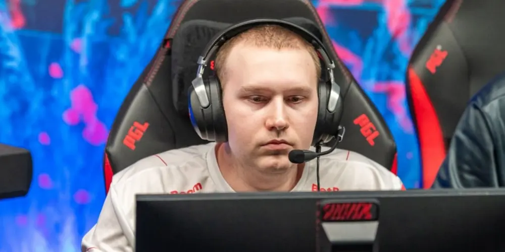 Team Gpk~ обыграла Team roundzz на BETBOOM Streamers Battle Valorant