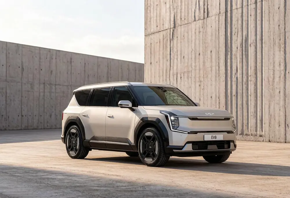 Компания Kia модернизировала электрический кроссовер EV9 до характеристик спорткара