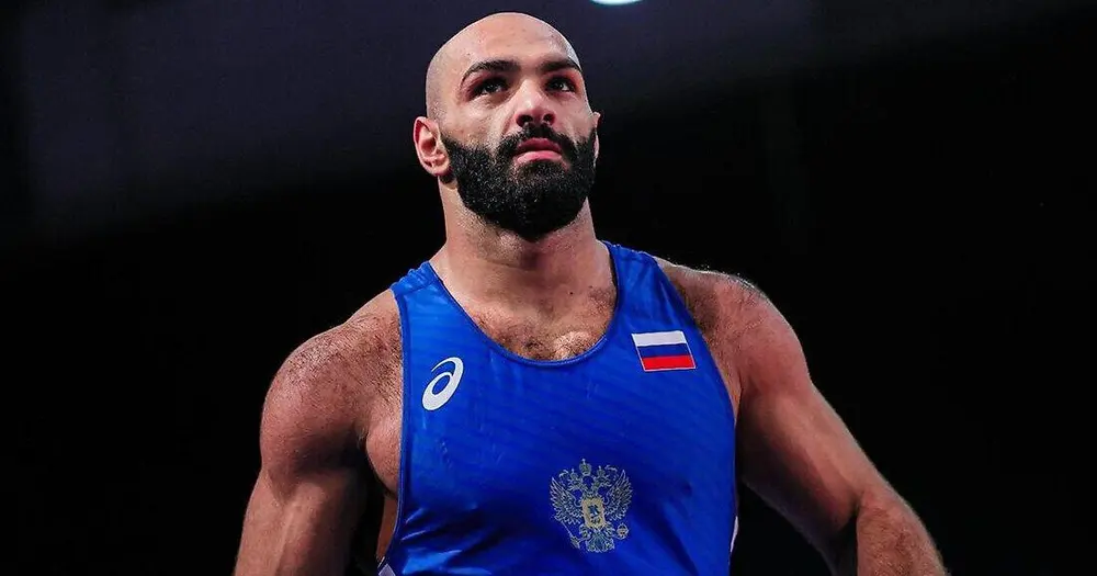 Российский борец Артур Саргсян завоевал серебро на чемпионате мира в Астане
