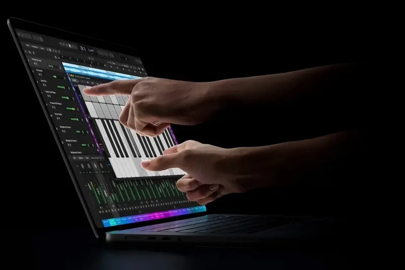Новый MacBook Pro ускорит переход ноутбуков на OLED: рынок вырастет более чем на 40 % уже в 2027 году