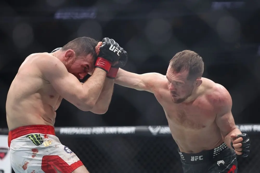Россияне на UFC 333: три победы и пять поражений — все результаты