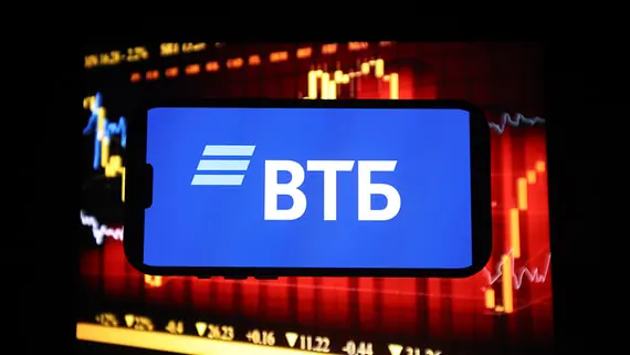 ВТБ привлек неназванного партнера в капитал «Росгосстрах жизни»