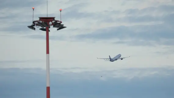 Azur Air отменила зимние чартеры в Паттайю из ряда городов России
