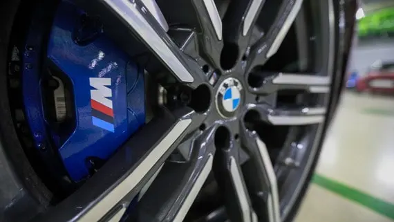 BMW досрочно закрыла прием заявок на увольнение в Германии