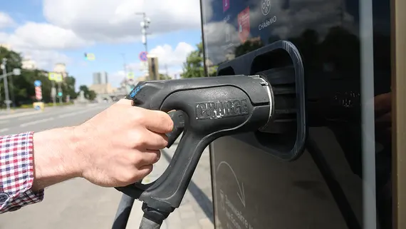 «Автостат»: в сентябре продажи электрокаров в России выросли на 155%