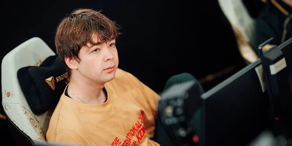 Вылетят ли OG с Topson из UNIVERSE by FISSURE, или дебют Malr1ne за Liquid завершится на шестом месте?