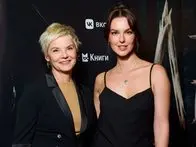 Живая сущность: Лянка Грыу, Карина Разумовская и Алёна Чехова