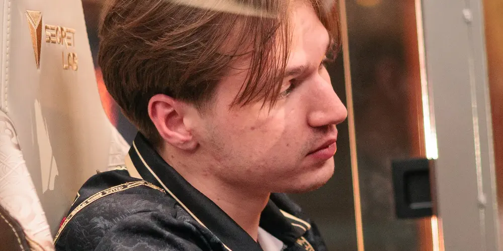 ILTW встал на защиту Pure~ от хейтеров 1w Team: «Он играет лучше всех в этой команде с запасом»