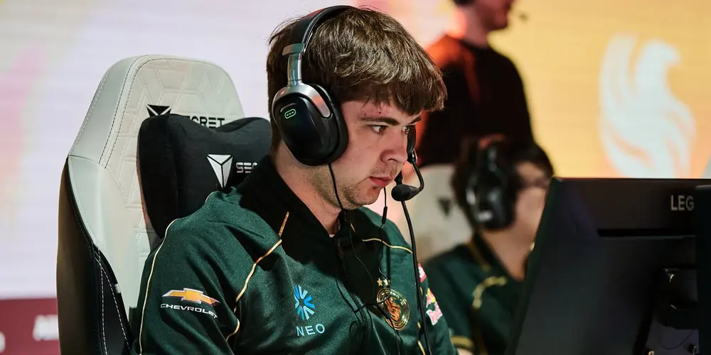 Эксперты: Team Liquid с Malr1ne обыграет GamerLegion на UNIVERSE by FISSURE