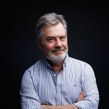 Константин Арсенев выпустил «Голоса нашего детства 2»