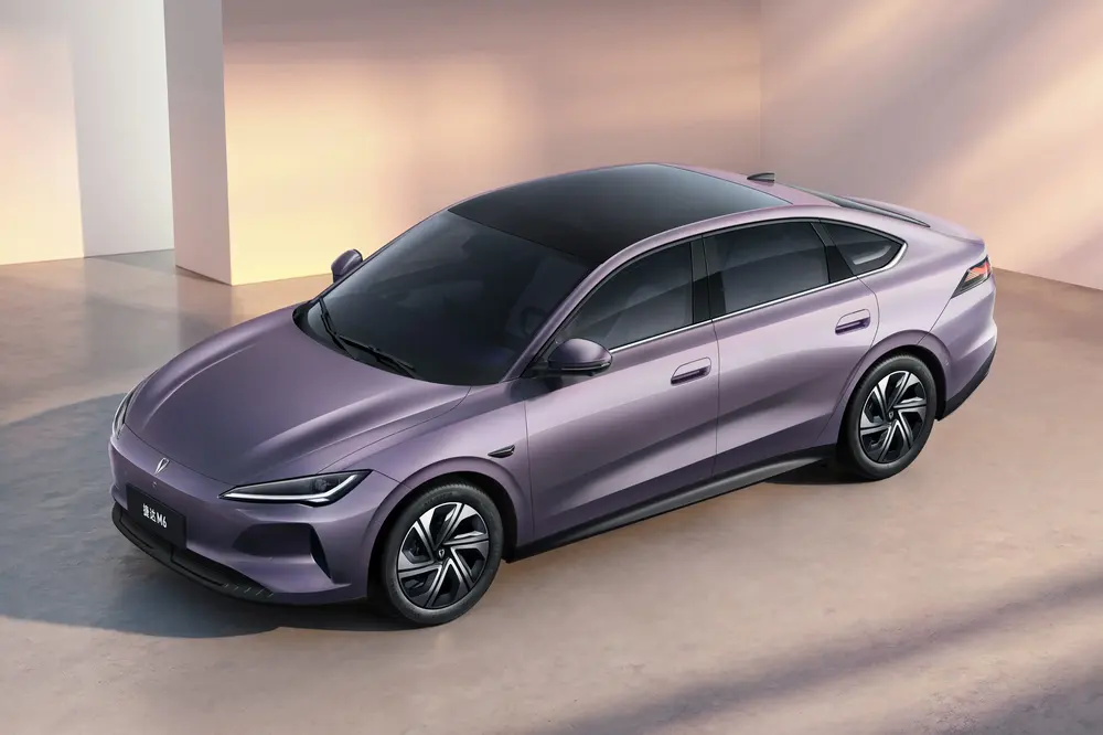 Новый Volkswagen Jetta дебютировал в Китае по цене от 975 тыс. рублей