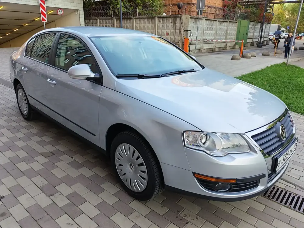 В России за 2 млн рублей продают 18-летний Volkswagen Passat без пробега