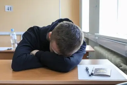 Психолог назвал причину усталости от общения