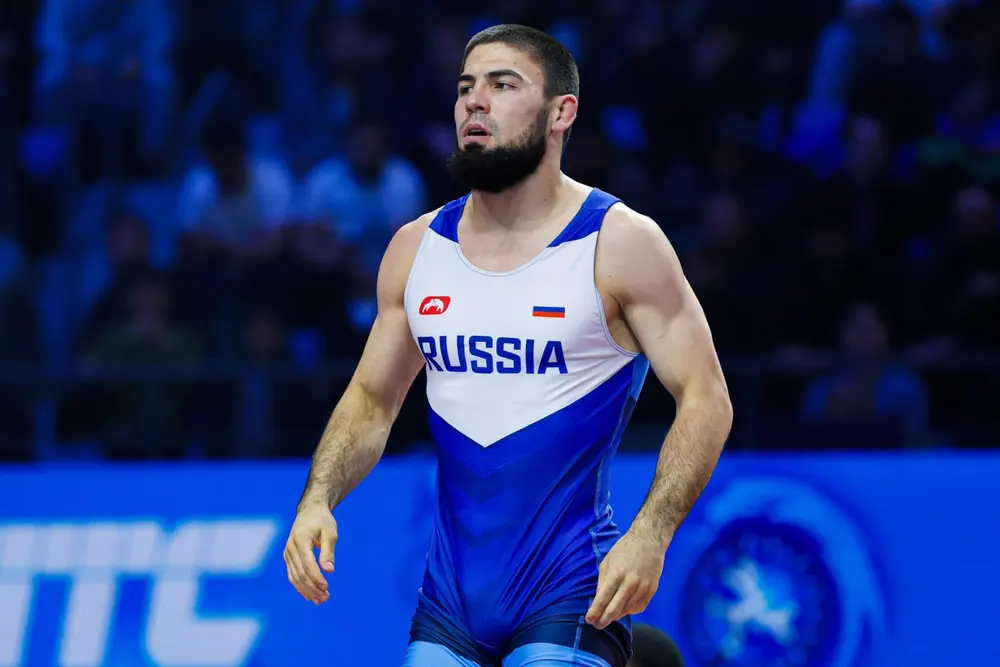 Иналбек Шериев поборется за звание чемпиона мира по вольной борьбе в Астане