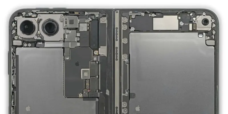iFixit разобрала iPhone Duo и нашла, что убивает его экран за считанные часы
