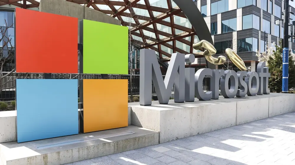 Дивный новый мИИр: Microsoft запустила программу добровольного увольнения, которая затронет 60 тысяч сотрудников