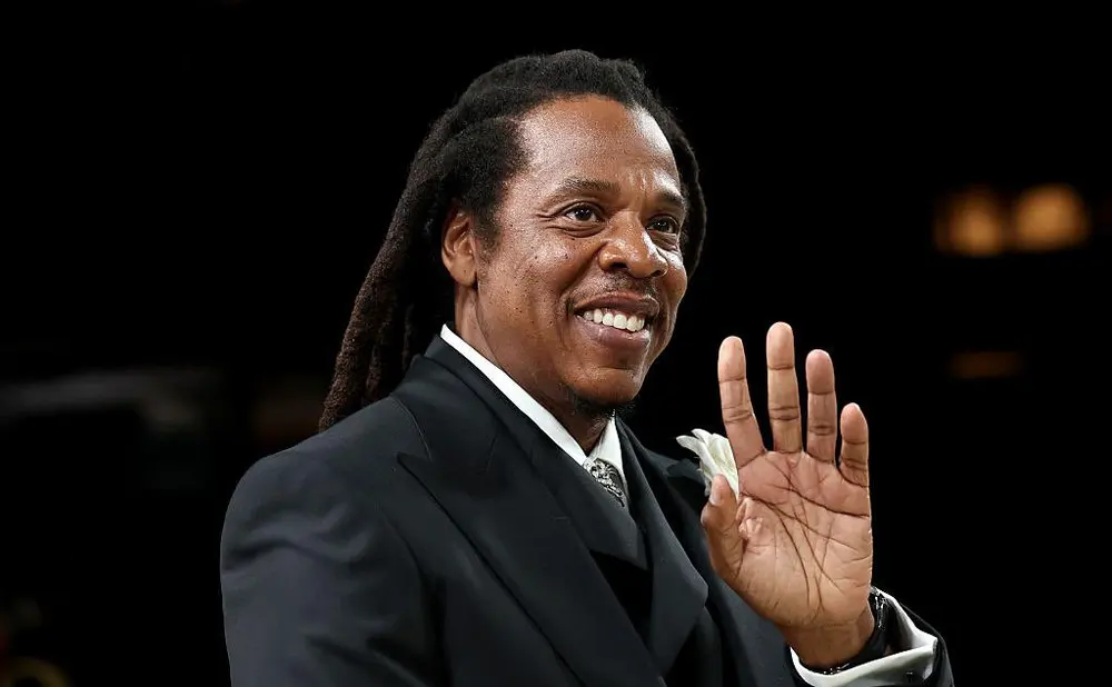 Jay Z станет хедлайнером шоу в перерыве Супербоула