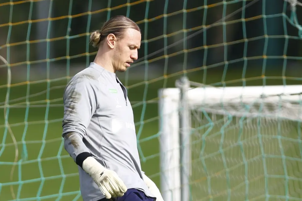 Корреспондент France Football: рано или поздно Сафонов получит приз лучшему вратарю мира