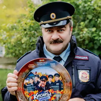 Михаил Пореченков снимается в сериале «Курсанты Бабкина» на ТНТ