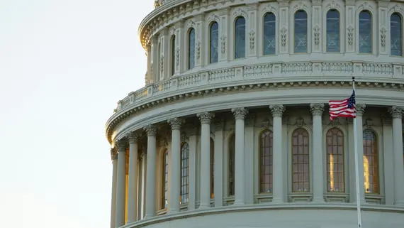 Конгрессмен США пригрозил бизнесу тюрьмой за импорт дизеля из России