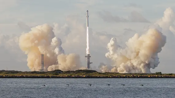 SpaceX предложила построить газопровод для снабжения ракет на мысе Канаверал