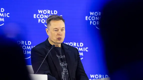 Маск переименует SpaceXAI в SpaceXSI
