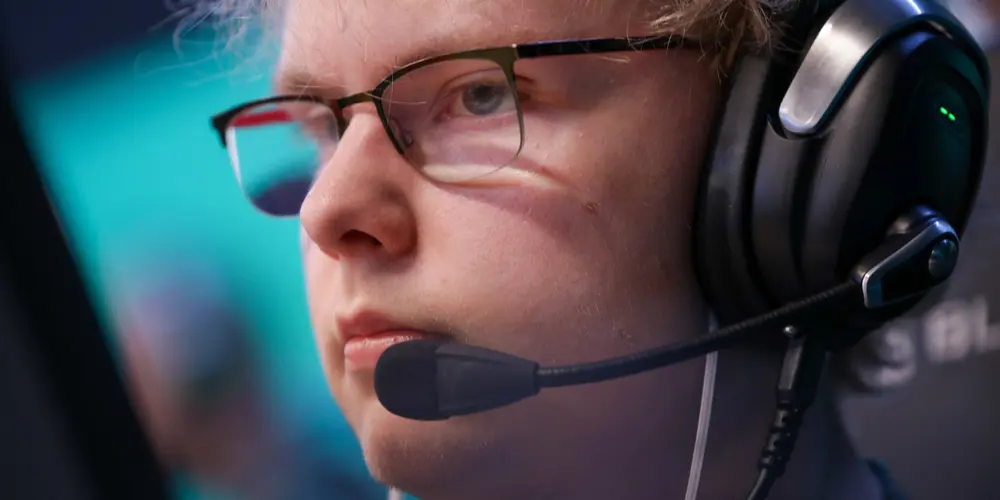 Jimpphat назвал electroNic одним из трех лучших игроков в CS из России