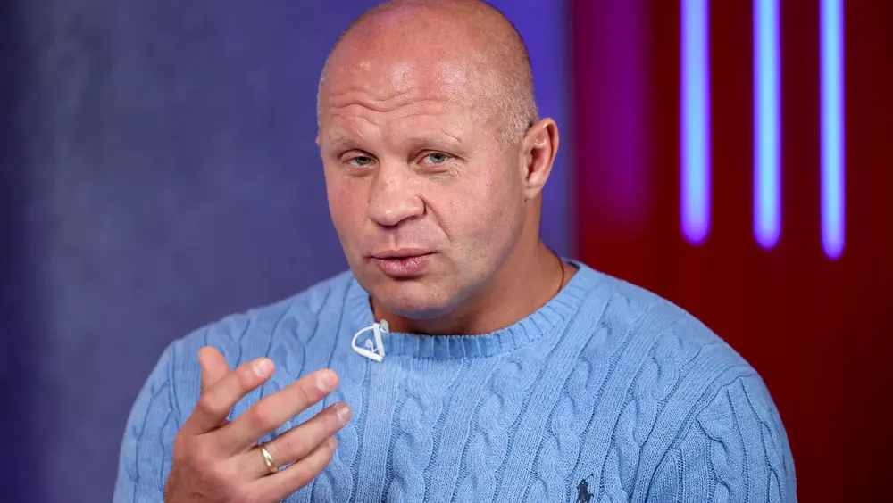 Емельяненко вспомнил, как нокаутировал Орловского: «Увидел траекторию — и удар зашел в цель»