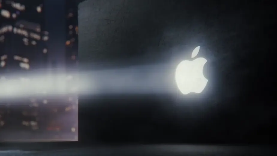 Apple показала первый MacBook с сенсорным экраном. Как он выглядит
