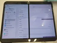 Разработчик запустил iOS 26 на Microsoft Surface Duo и превратил его в iPhone Duo
